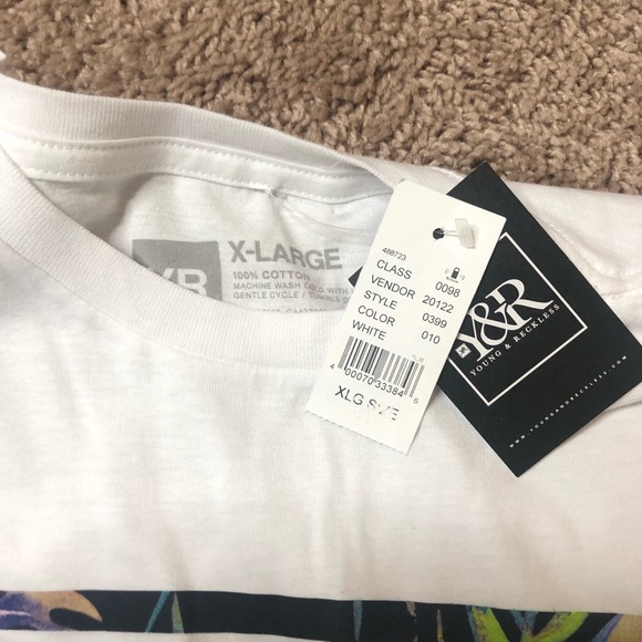 Young & Reckless T-Shirt - Picture 2 of 2